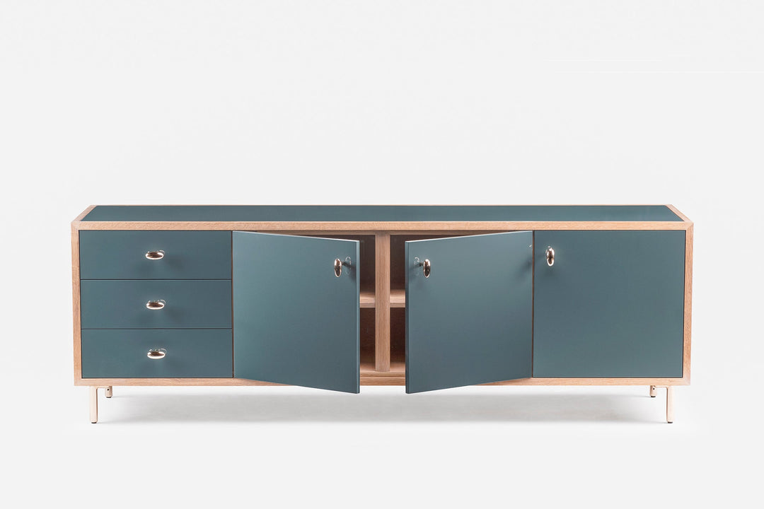 WHITE OILED OAK & BAY GLOSS HDF