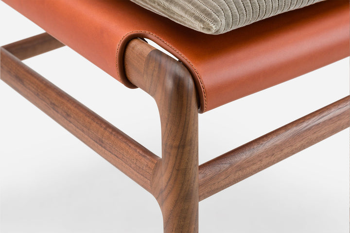 DANISH OILED WALNUT & DARK TAN LEATHER & PHLOX 243