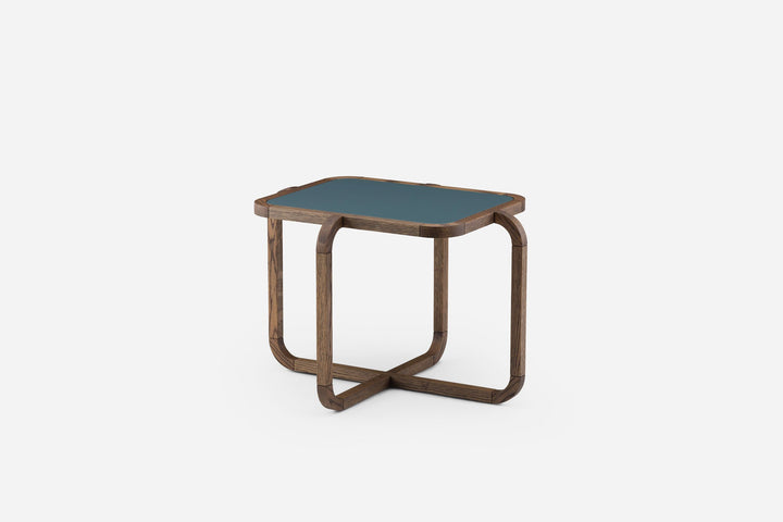 BLACK OILED OAK & BAY GLOSS HDF (MODEL: M)