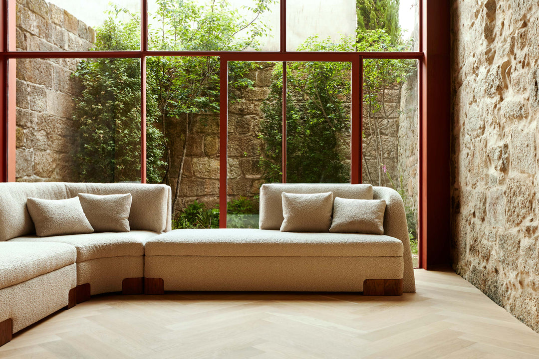 DANISH OILED WALNUT & ELLE 220 (MODEL: 12L)