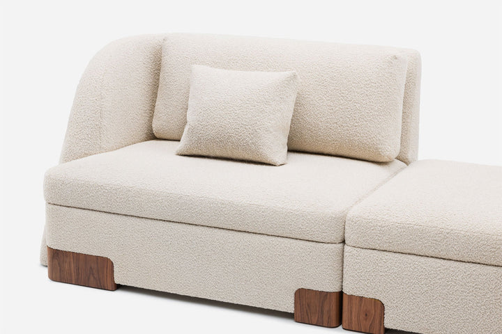 DANISH OILED WALNUT & ELLE 220 (MODEL: 05R)