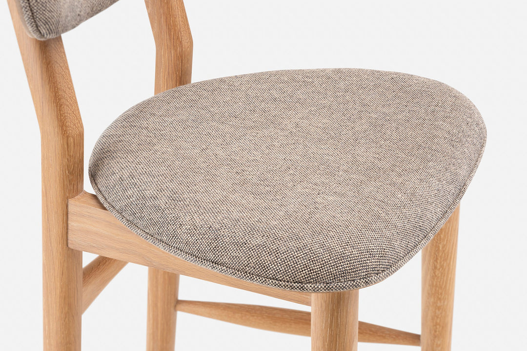 DANISH OILED OAK & CLAY 009 (MODEL: T)