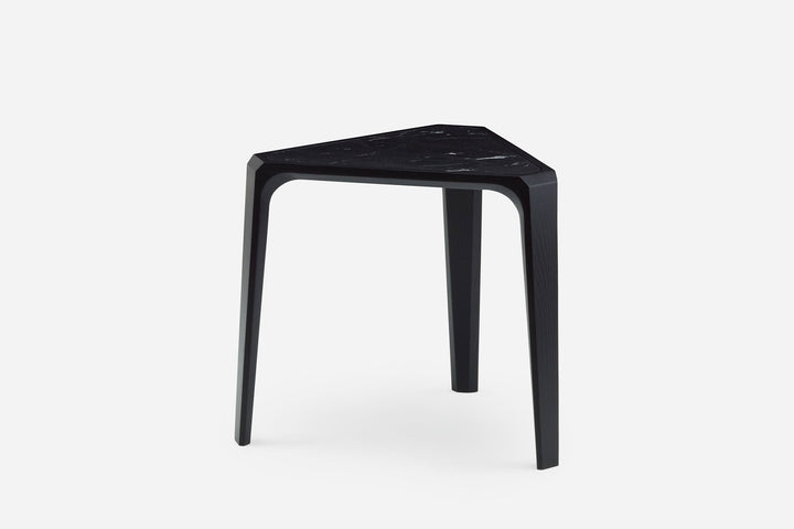 BLACK STAINED ASH & BLACK MARQUINA MARBLE