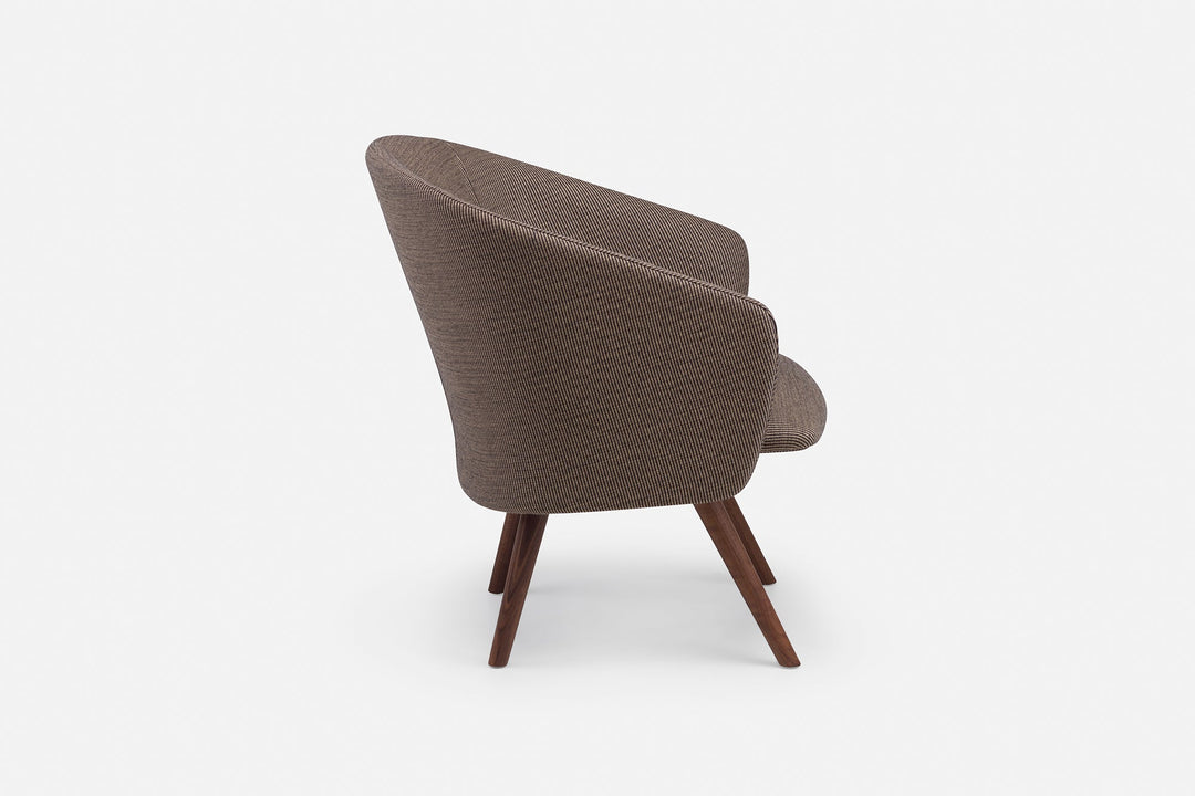 DANISH OILED WALNUT & FUSE 351