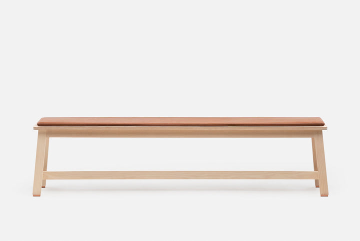 WHITE OILED ASH (MODEL: 443 + OPTIONAL SEAT PAD IN BROWN NATURAL GRAIN LEATHER)