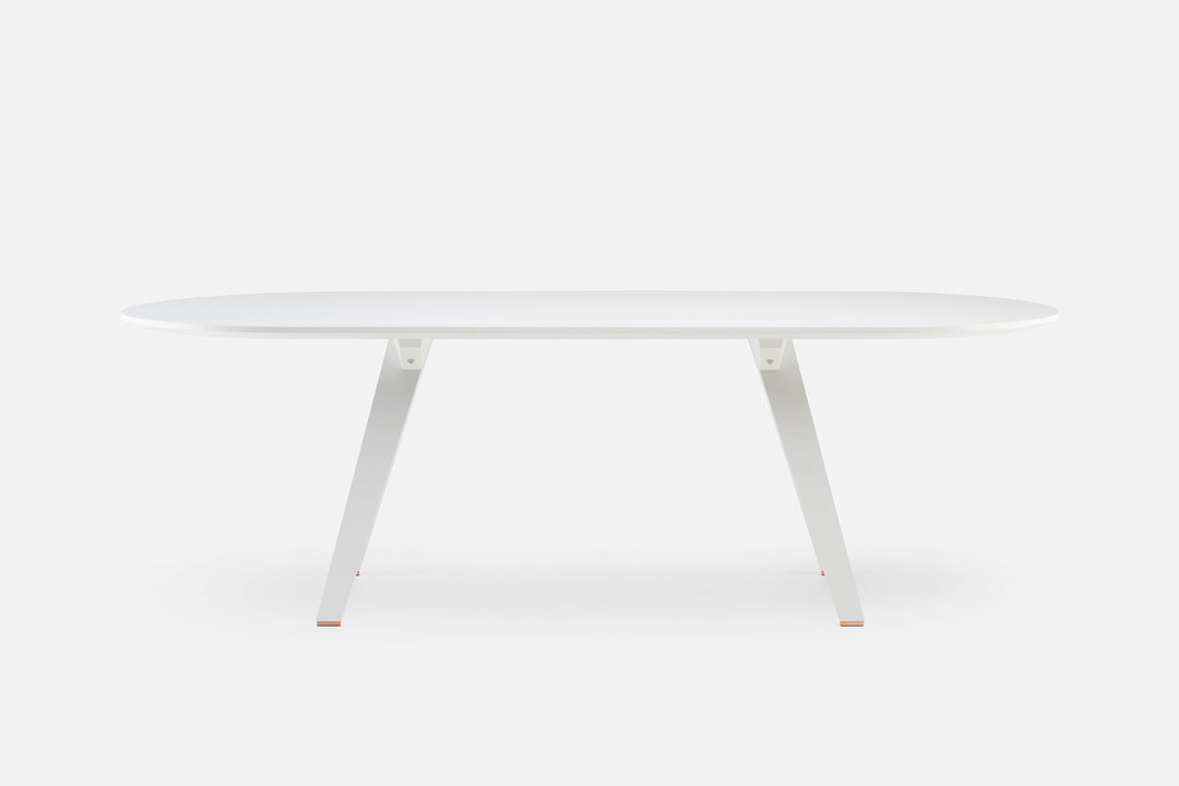 WHITE PAINTED ASH (452FMZ MEDIUM WIDE)