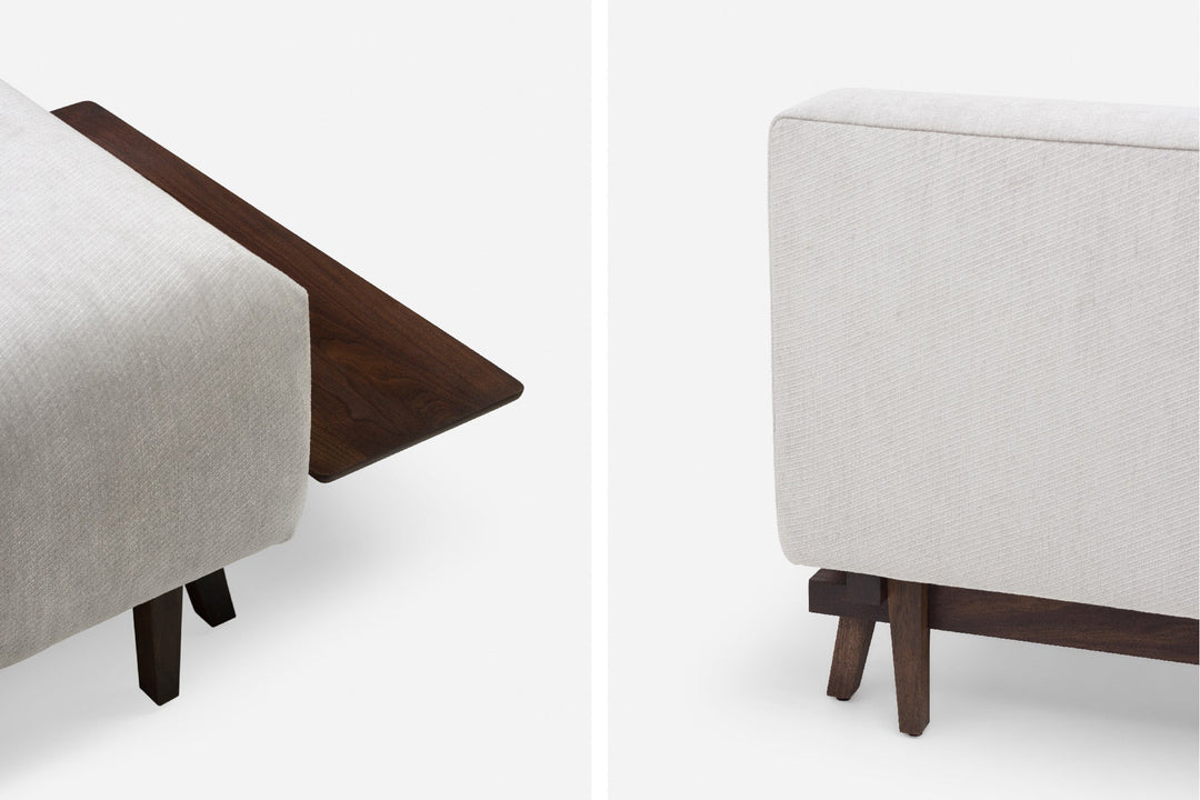 BLACK OILED WALNUT & STEP 005 (+ OPTIONAL TABLE)