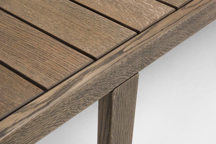 BLACK OILED EUROPEAN OAK