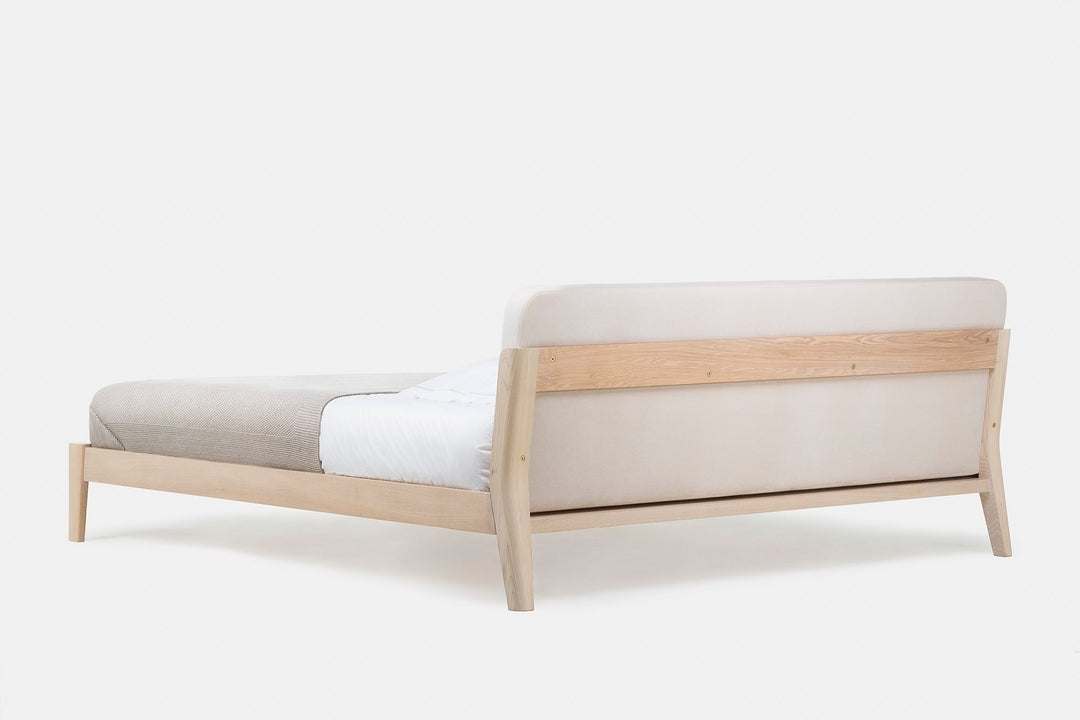 WHITE OILED ASH & HARALD 2 212